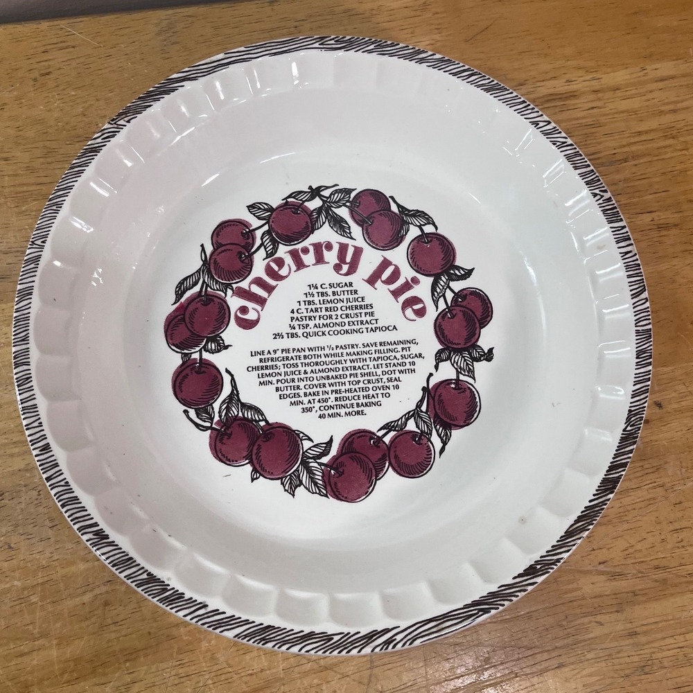 Vtg Ceramic Cherry Pie Recipe Dish 10.75" White Red Scalloped Farmhouse